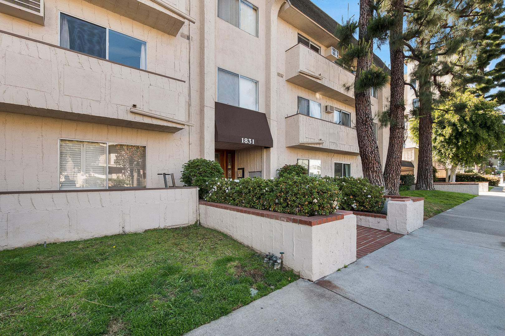 1831 Prosser Ave 209, Los Angeles, CA 90025, United States