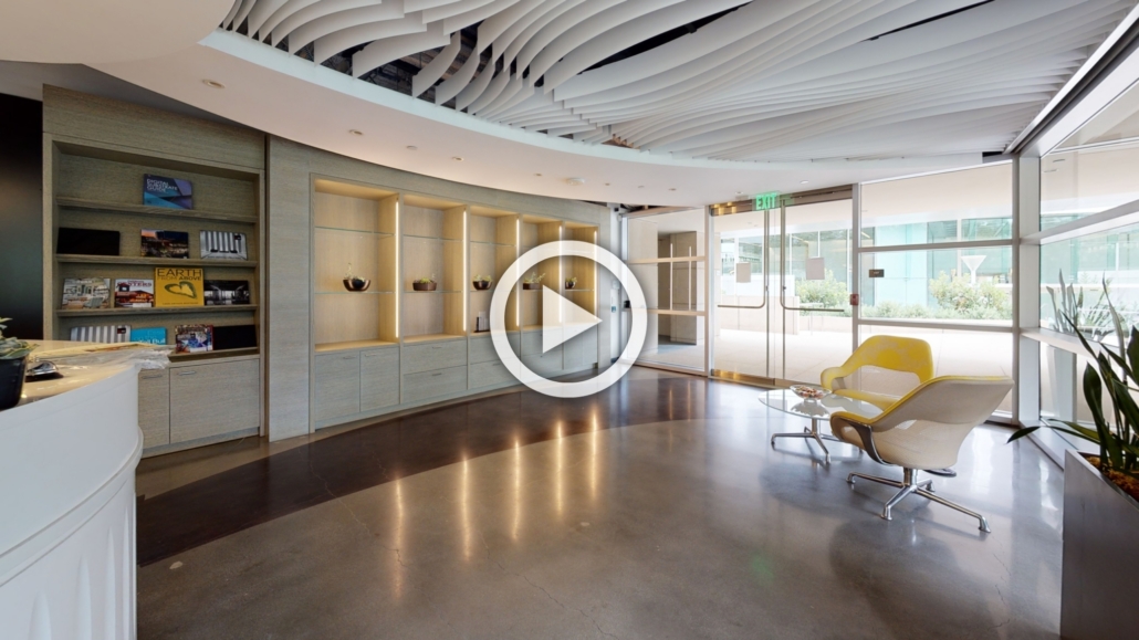 Single-property listing website featuring a 3D tour